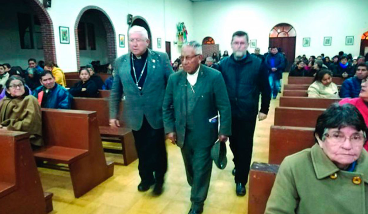 Cardenal Ticona acompaña los 233 aniversarios de Monteagudo
