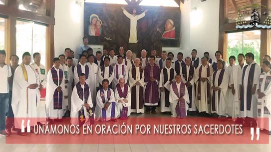 Se vive un ambiente de intensa oración en el retiro espiritual del presbiterio de Sucre en Santa Cruz
