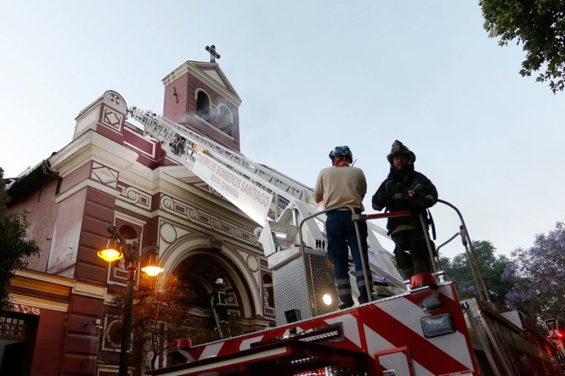 Los-ataques-a-iglesias-de-Chile