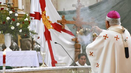 El hecho histórico, los héroes de hoy, con optimismo y esperanza, ¡adelante Sucre! – TE DEUM 25 De Mayo