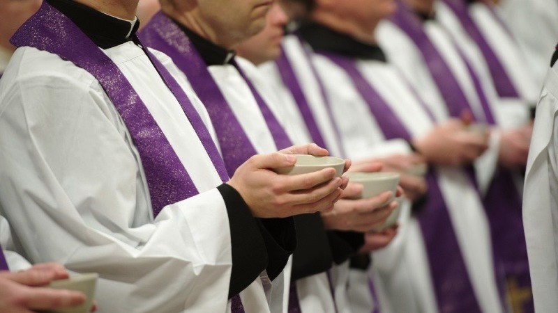 Acompañamiento sicológico a sacerdotes