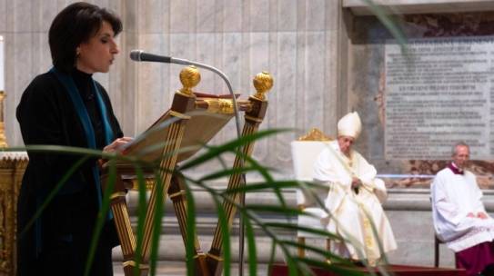 El Papa: Los ministerios del Lector y del Acólito estén abiertos a las mujeres